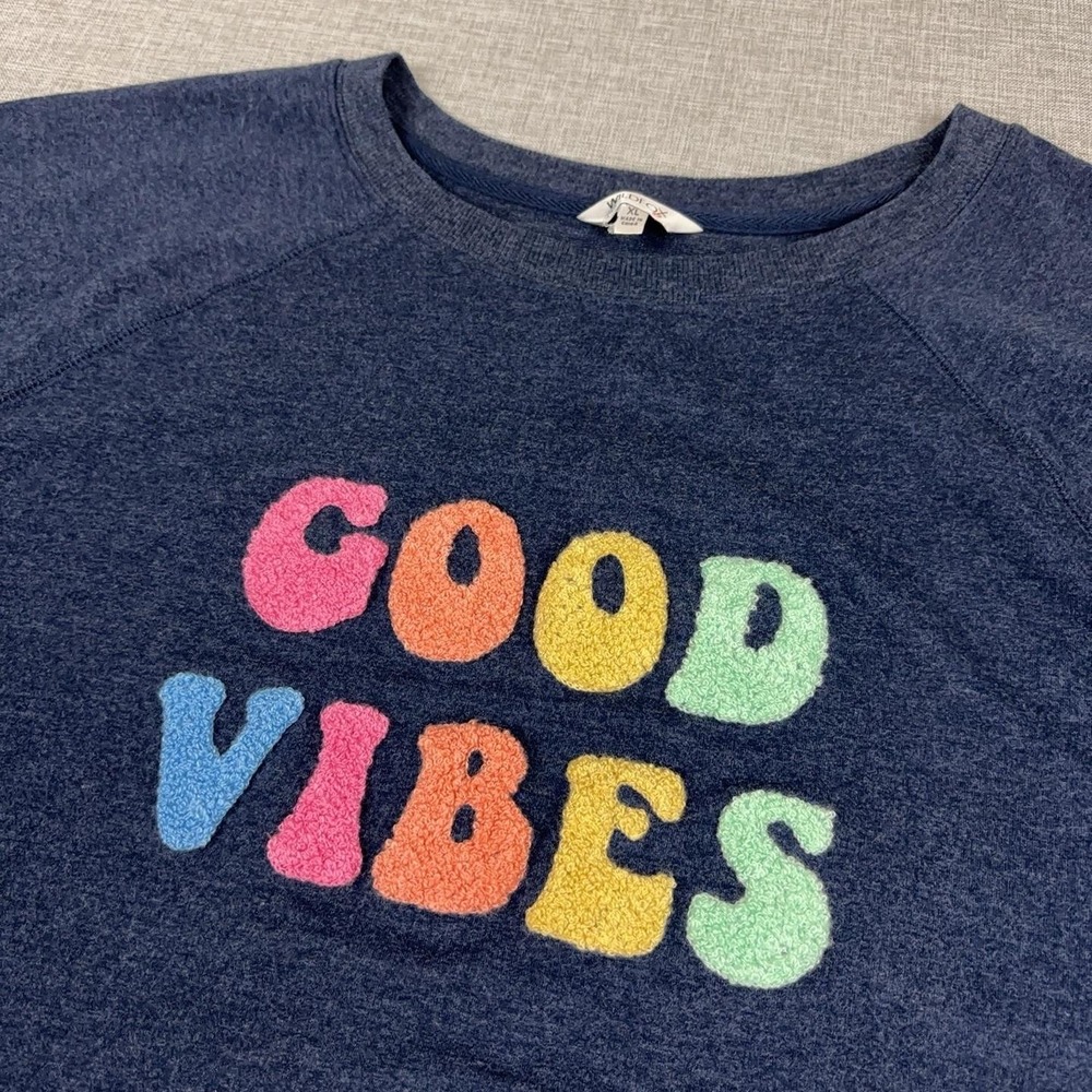 Wildfox Sweatshirt Womens XL Blue Crewneck Raglan Good Vibes Graphic Pullover